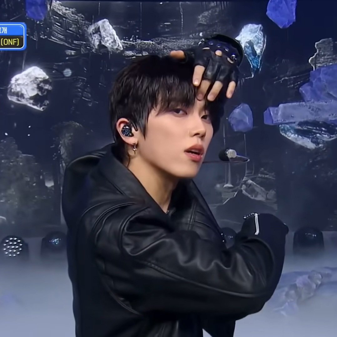 노얌얌 tweet media
