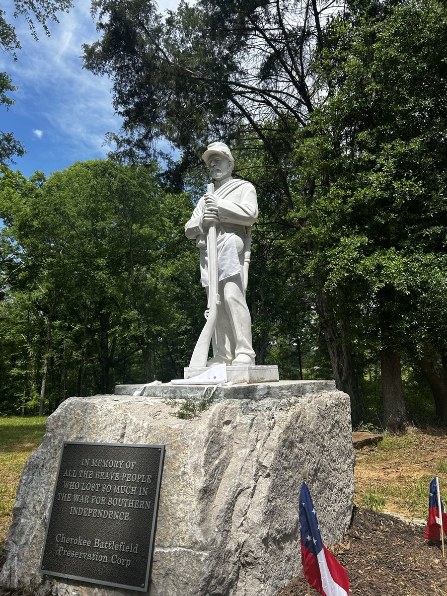 Monuments Across Dixie tweet media