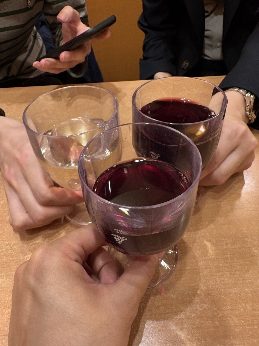 ぴ tweet media