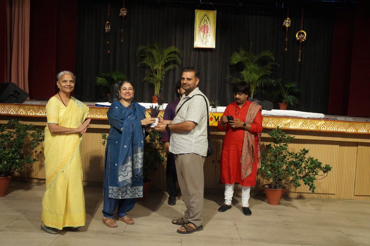 Bhavan Vidyalaya Panchkula tweet media