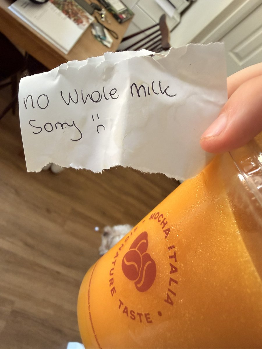 ethanms10's tweet photo. just ordered on @CostaCoffee on uber and they’ve sent everyone else’s drink except mine and uber are refusing to refund.. so annoyed https://t.co/8Nd3o9fo4V