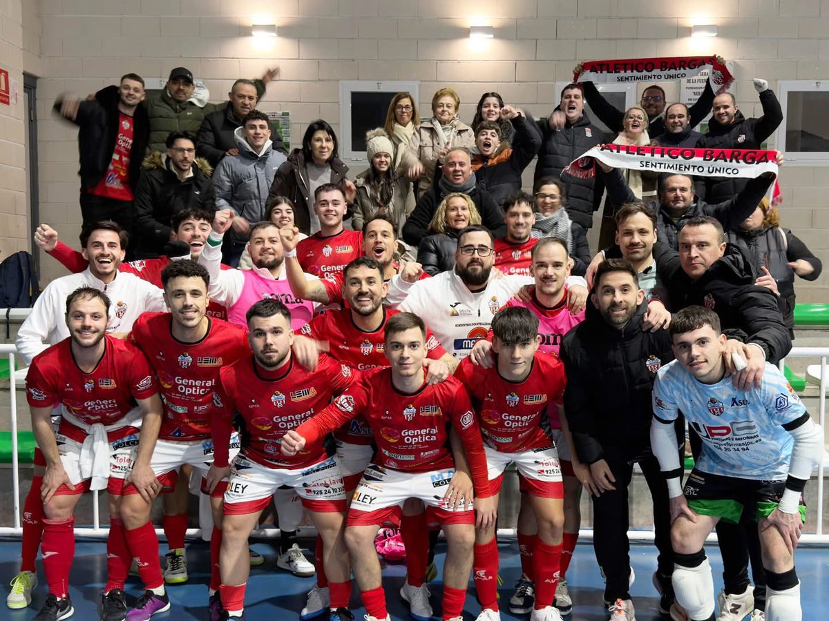 FSAtcoBargas's tweet photo. BAJAMOS EL TELÓN DE LA 25/26* 🔚👏🏻

👉 https://t.co/HqhFe4dipG

#atleticobargasfs #final #temporada https://t.co/rRrbd9qd0D