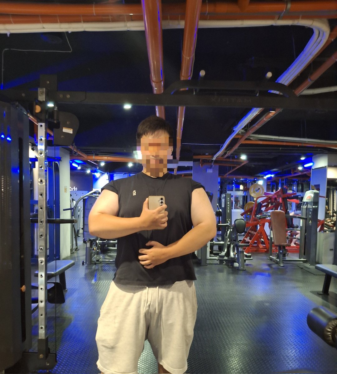 상어범고래 tweet media