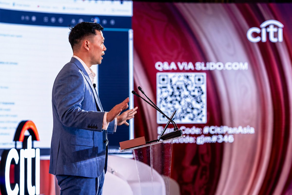 DaveWangMIA's tweet photo. I just wrapped my keynote at Citi's 2026 Pan Asia Conference.

Here's everything I covered for those who missed it:

I spoke to investors on how AI is rewriting the game.

AND showed live demos...

3 things you need to know:

(1) The Investing Job Has Not Changed...The Workflow Has.

At the end of the day, your job is to find mispriced assets, size risk, and generate alpha.

That does not change!

What changes is the workflow....

Old workflow = linear:
Screen, read, model, memo, debate.

vs

AI-native workflow = parallel:
Generate many hypotheses at once, test them against evidence, force contradictions into the open, then decide which evidence deserves weight.

I showed this with live demos using Claude Code:
→ Expanding search space
→ Evidence mapping
→ Criteria filtering
→ Replicating your investment filters to AI

(2) Where Edge Migrates

AI eliminates fake alpha.

Most edge was just labor scarcity.

AI compresses that.

Edge migrates to:
→ Proprietary context: data, relationships, etc
→ Question quality: asking non-obvious questions
→ Workflow architecture: turning raw Q's into AI-native processes
→ Judgment and action: you still need to take risk!

The irony: AI makes the consensus machine faster, which makes markets more crowded around the same narratives.

That creates opportunity for independent judgment....

(3) Skills by Role

25-year-old analyst:
Do not become a human summarizer. Learn how to decompose problems, ask precise questions, verify sources, build workflows. Domain expertise = how you grow into the next role.

35-year-old PM:
Run AI-native research. This is where the market is headed towards and knowing how will let you gauge "consensus" better...

50-year-old CIO:
Redesign the firm's learning loop. What data do we own? How do we audit AI outputs? How do we train juniors?

---

Bottom line:

AI lowers the cost of information work.

Edge moves to proprietary context, better questions, workflow design, judgment under uncertainty, and speed from insight to action.

The next great investor uses AI to ask and test better questions.

Cheers to Citi team for hosting a sharp conversation!
