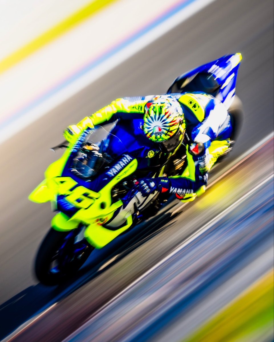 Valentino Rossi tweet media