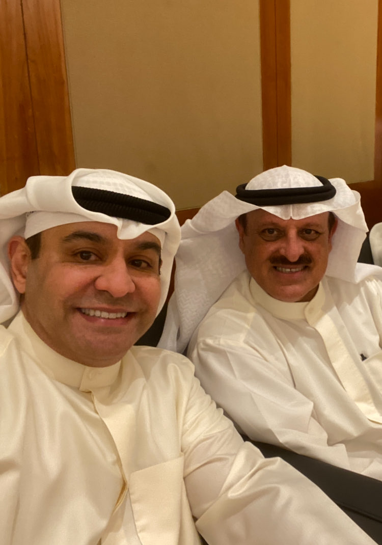 abdtab's tweet photo. صورة تجمعنا  مع الغالين و العزيين ..
.
من اليمين :- 

احمد سيد محمد الطبطبائي
.
صلاح سيد هاشم الطبطبائي 
.
عبدالمطلب الطبطبائي .
.
الدكتور . عهدي الرشيد البدر 
.

#للذكرى https://t.co/OnfvSCLGi7