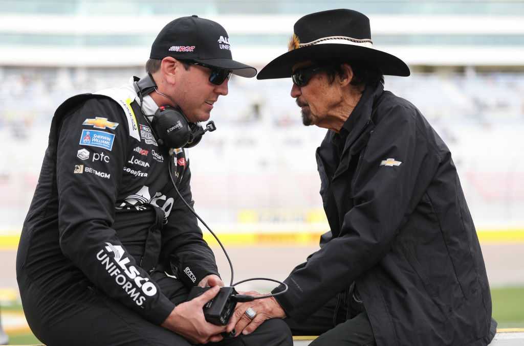 NASCAR Legends tweet media