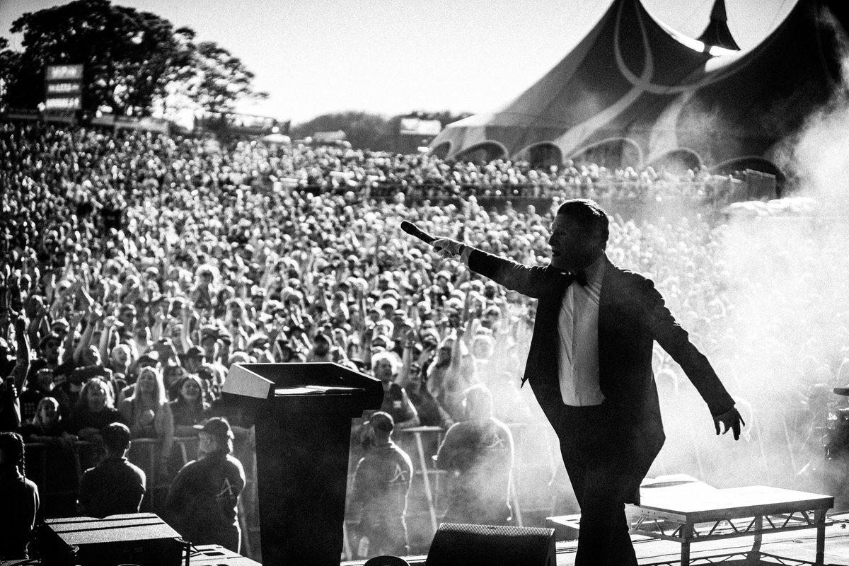 Rock Sound tweet media