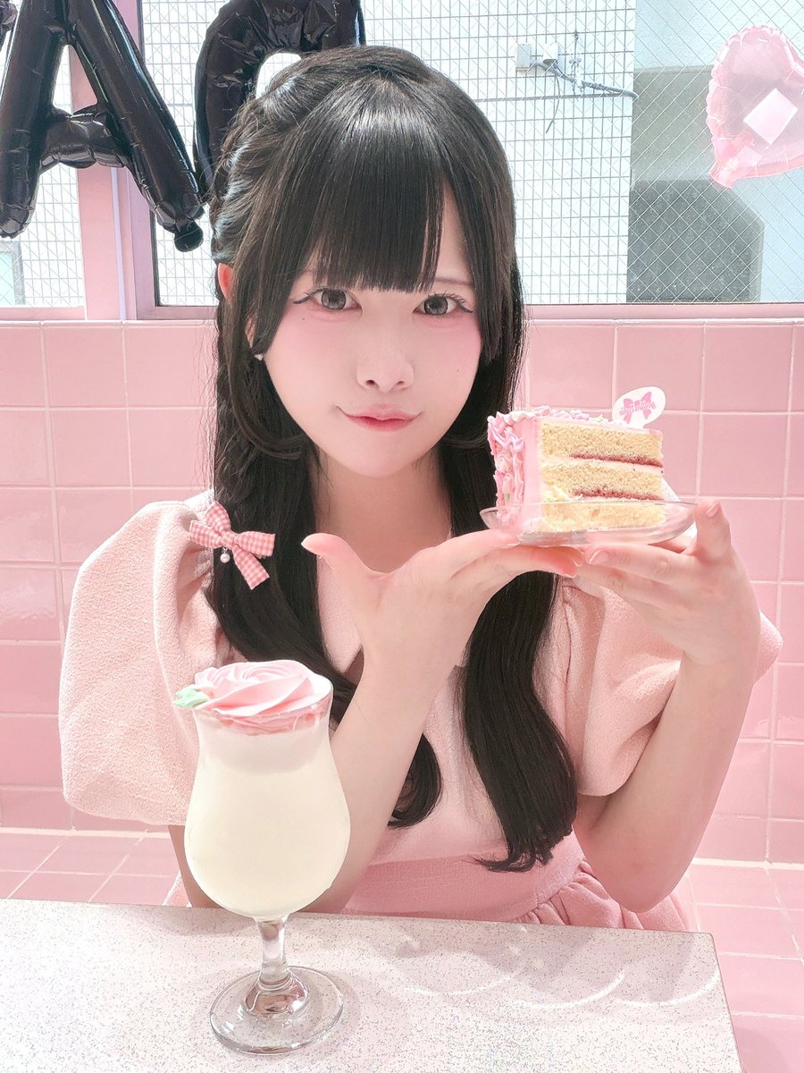 凸守ぽめ＠みけねこカフェ秋葉原 2nd tweet media