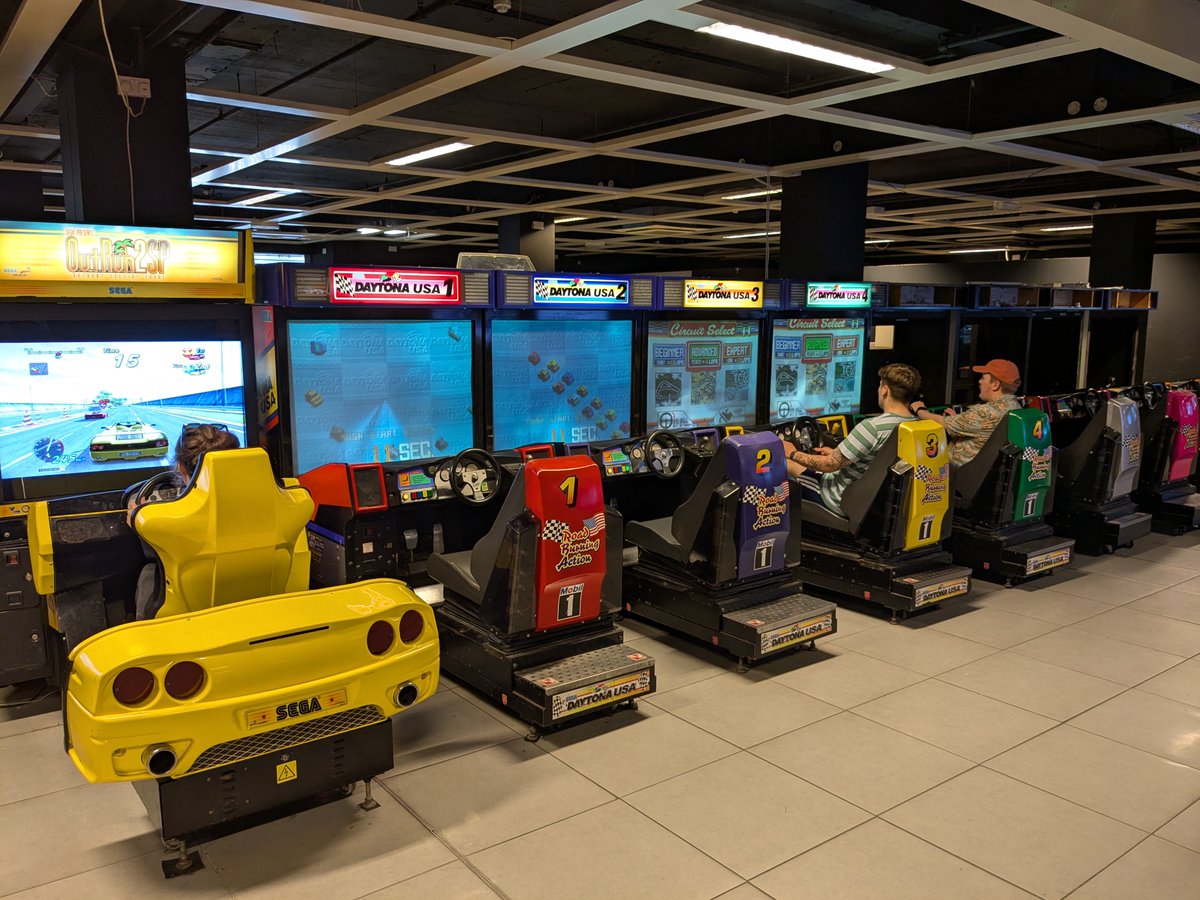 1CCGames's tweet photo. It's been a real scorcher of a long #BankHoliday weekend here in the UK, so we're escaping the heat with a visit to The Heart of Gaming arcade in #London!

https://t.co/Jva5jP9zyA https://t.co/z0lFKg2XY7