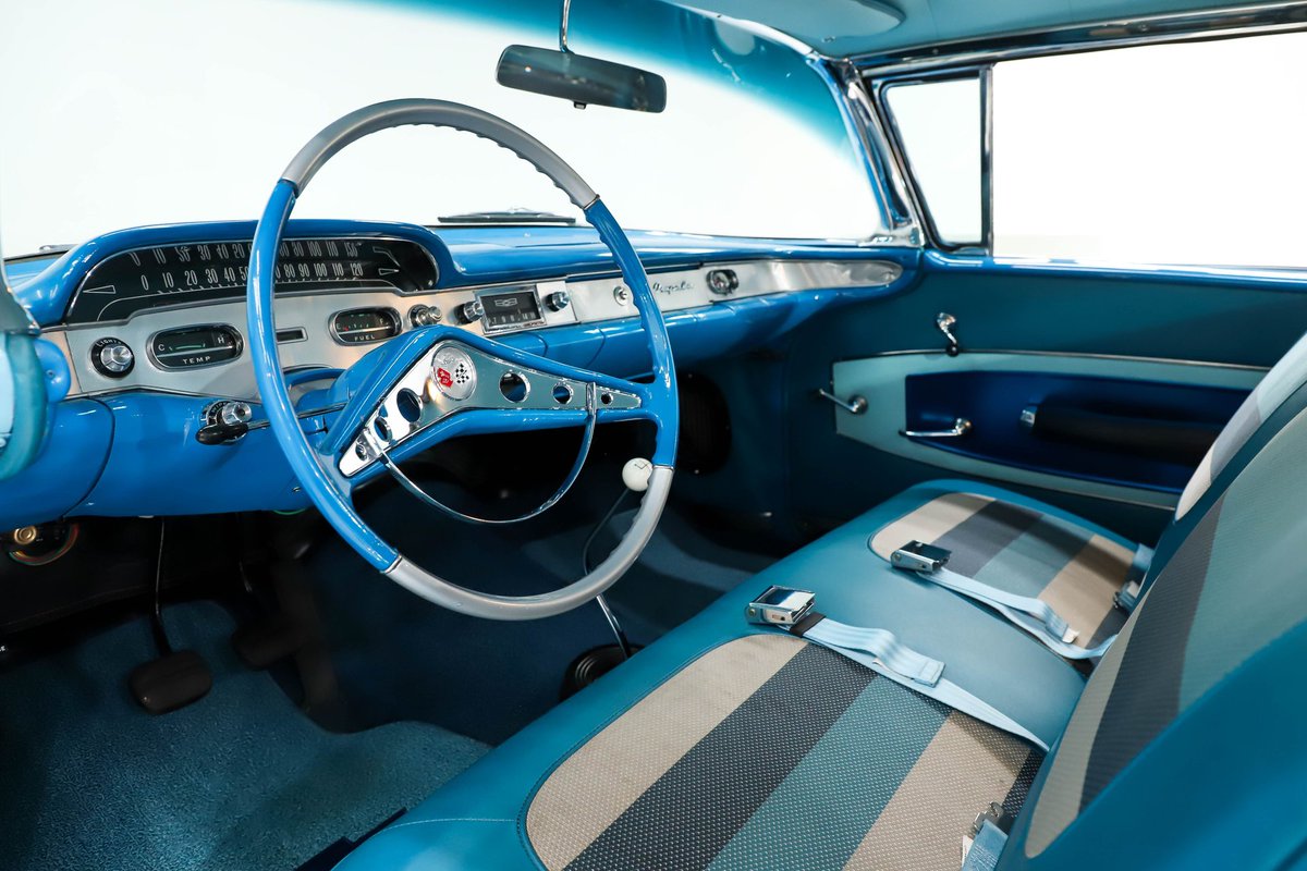 Volo Museum Auto Sales tweet media