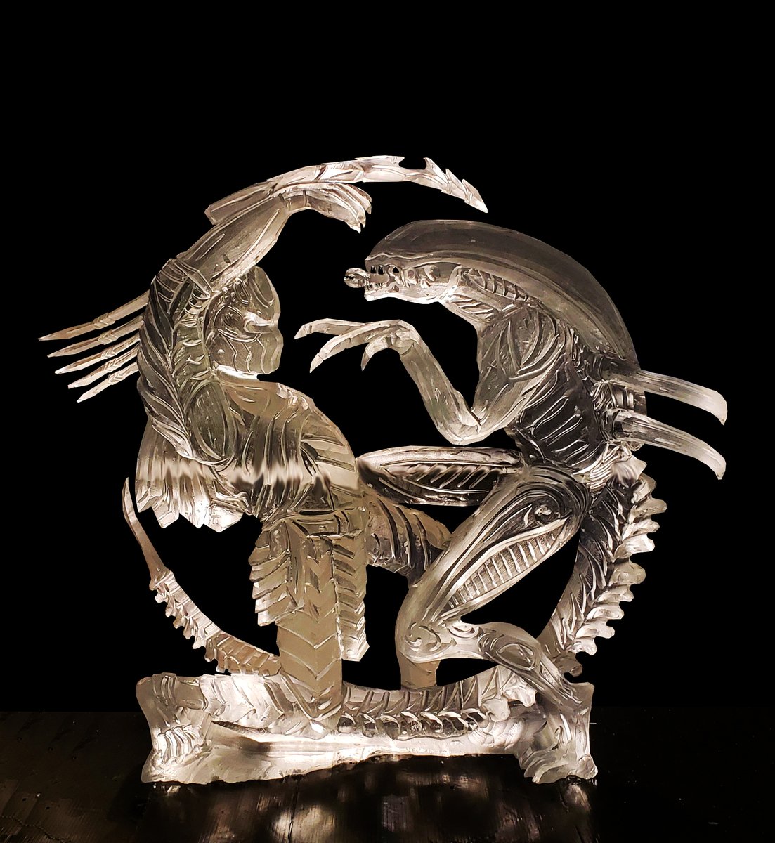 AppleIceInc's tweet photo. On this day, way back in 1979, the very first Alien movie premiered! Who would have thought that it would take another 25 years for Alien vs. Predator to come out and serve as inspiration for this awesome ice sculpture!

#AppleIce #Alien #AlienVsPredator #PopCulture #IceSculpture https://t.co/jiZIVQWfqL