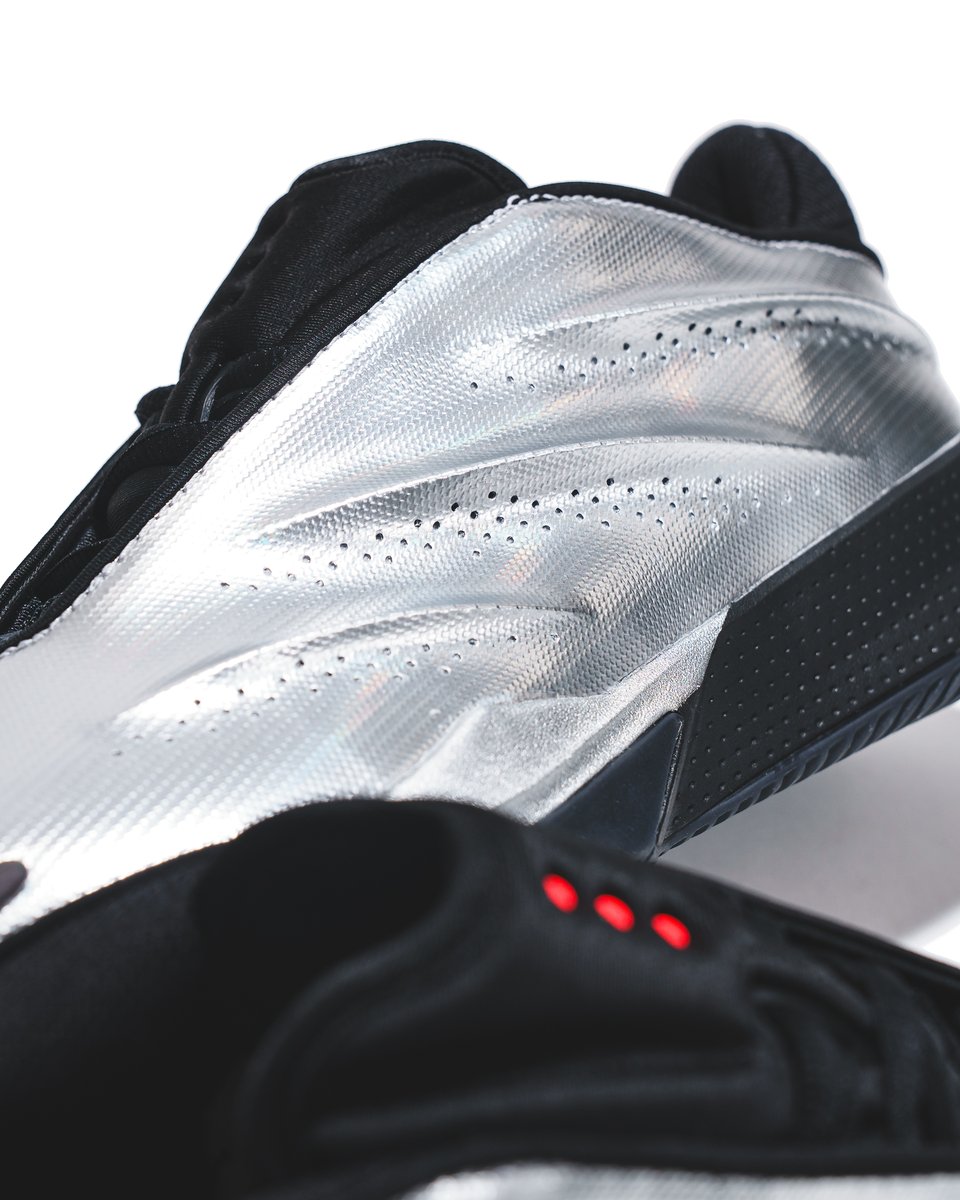 Solestop tweet media