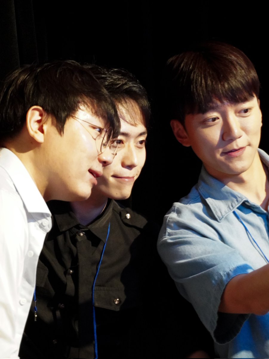 예쓰 tweet media
