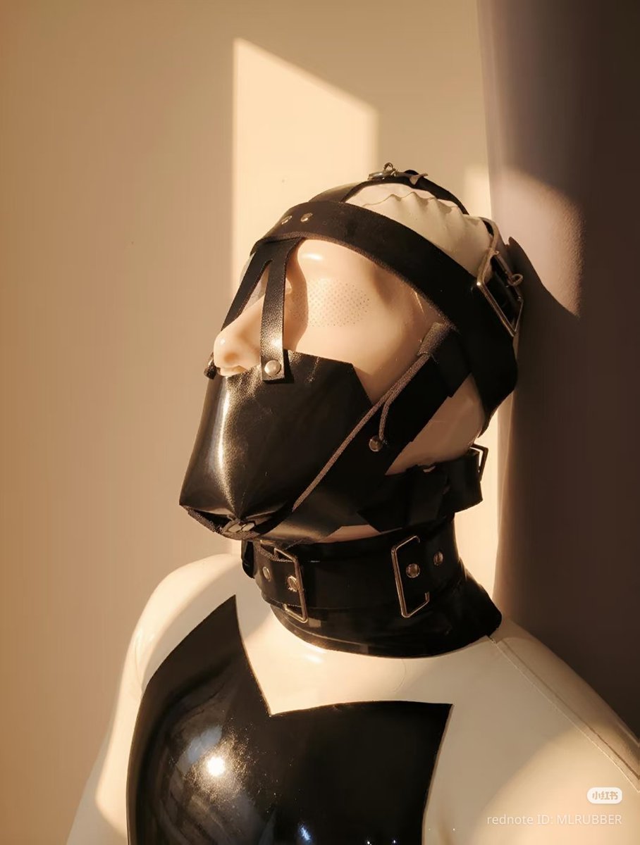 MLrubber tweet media