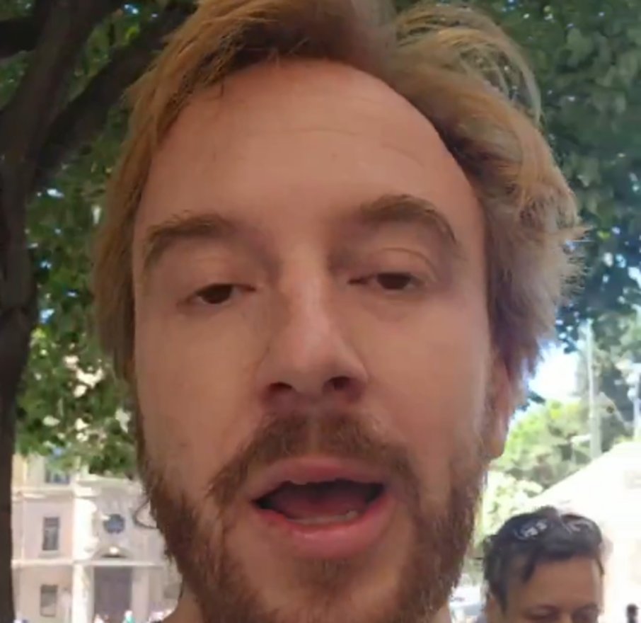 Jsem Zděšena! tweet media