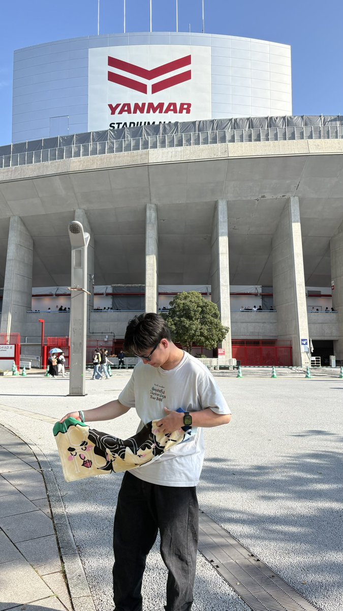 ___bntik's tweet photo. 2026.5.23&amp;24
back number 
Grateful Yesterdays Tour 2026
📍ヤンマースタジアム長居

自分にとってのツアーラスト
会いたい仲間に会えて
心の底からLIVEを楽しんで
やっぱりこのバンドが原点にして頂点やなって認識した
自分にとってのスーパースターはback numberだけ！
最っ高に楽しかったー！！ https://t.co/1Rd5aCdue4