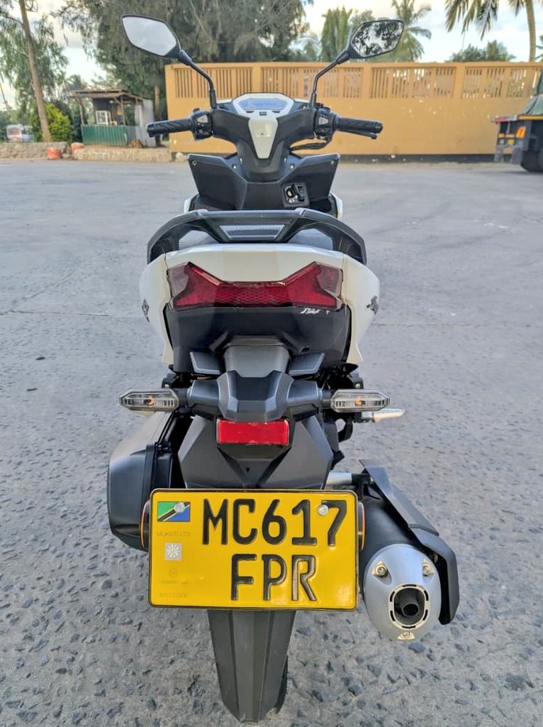 Eng_Matarra's tweet photo. SINORAY CLICK 🔥🔥

REG" #FPR

▪️CC. 125
▪️GEAR 4
▪️STARTER INAPIGA
▪️ENGINE HAIJAGUSWA
▪️FULL DOCUMENTS ✅️

#BEI - TZS 3.8M

IPO DAR

CALL/WHATSAPP-0719542184 https://t.co/B9GZMfY81R