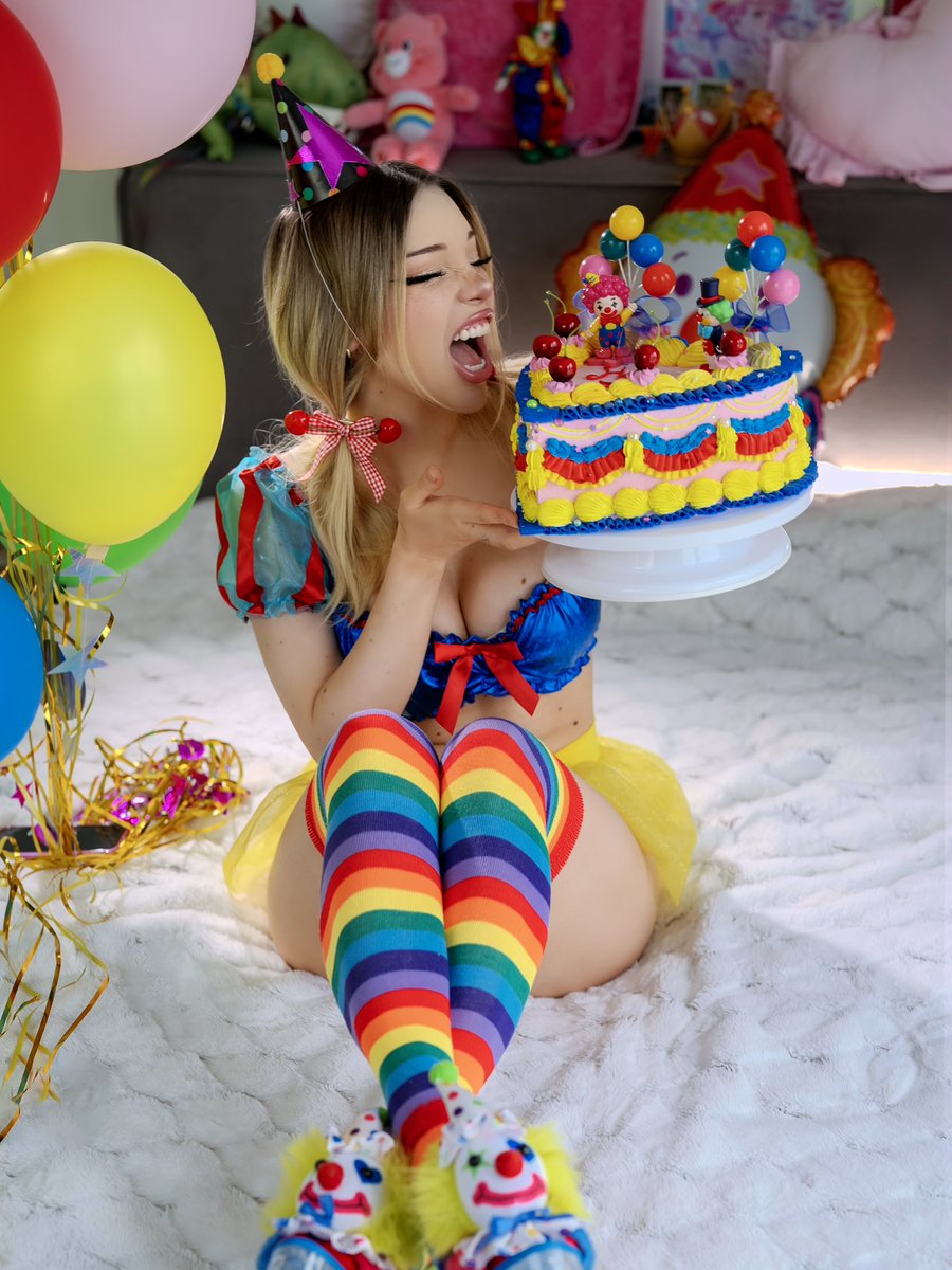Alice Delish tweet media