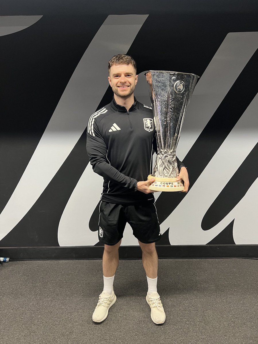 Lewis Redmond tweet media
