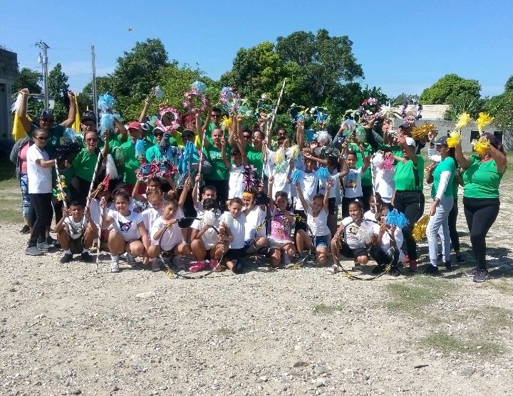 Mayelin7403's tweet photo. Deporte en Cauto Cristo desarrollando parte del Cubaila de Formato grande. #Deporte  #CautoCristo https://t.co/yYRinIqLxN