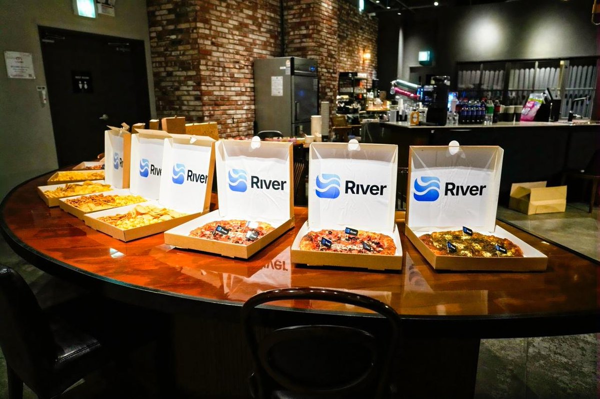 River tweet media