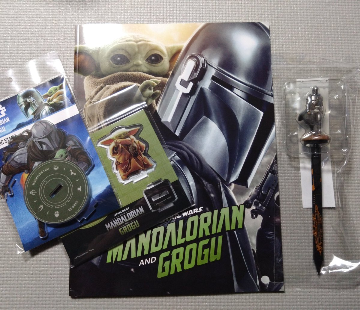 KuriRoyal's tweet photo. 福岡までマンダロリアン観に行ってきたよ！マンドーパパカッコいい！グローグー可愛い！ジョン・ファヴロー有難う…ついでにガンダムベースとマイクラショップで結構散財したwしかし六年ぶりにガンダムベース行ったけど品数減ってたな…SDとか全然無いやんね https://t.co/mgKtlyWyCm