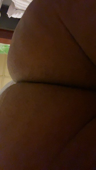 Donboy_18's tweet photo. Horny at work https://t.co/kbAuylJPr0