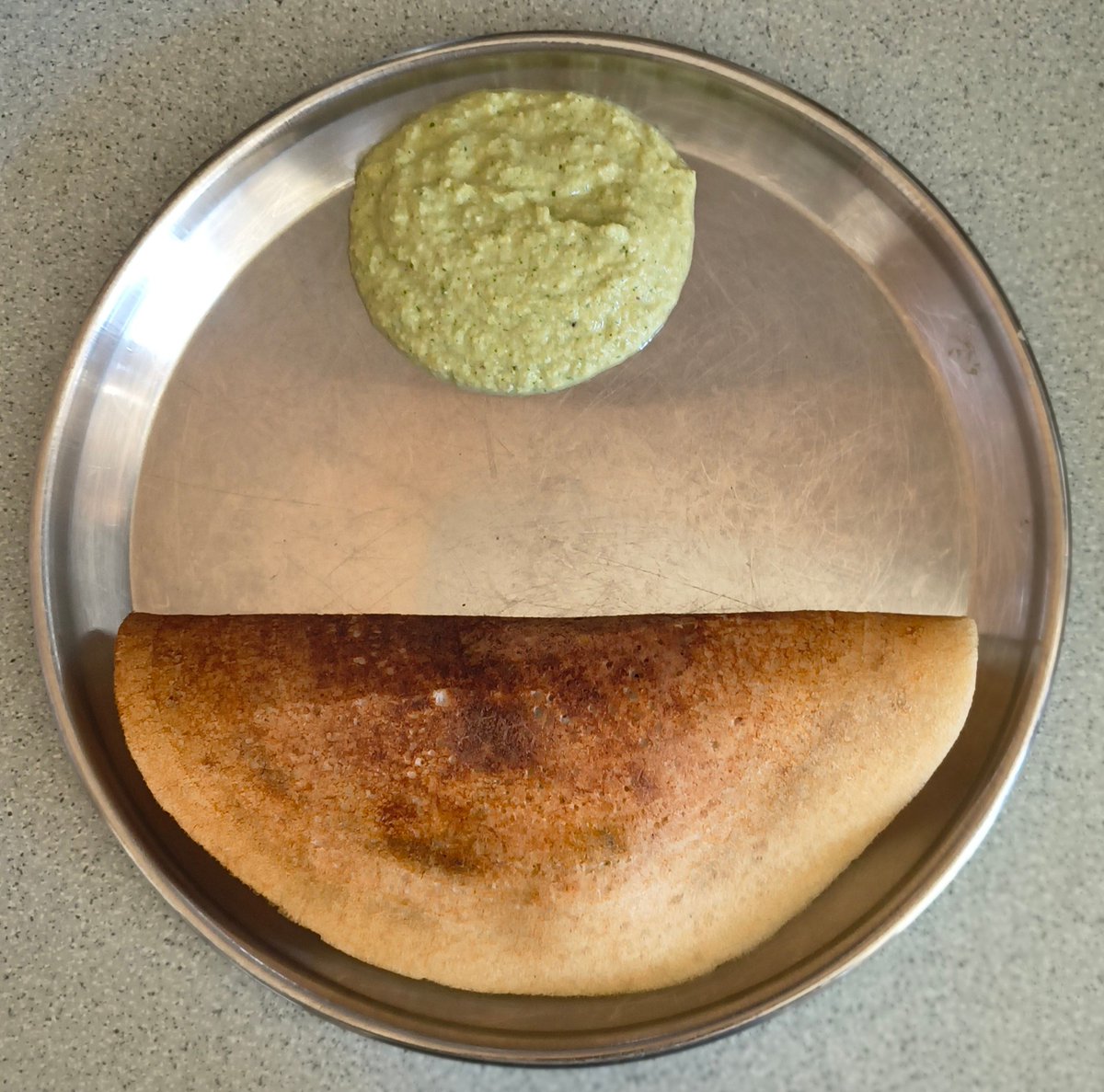 MeShankara's tweet photo. ಬನ್ನಿ ಪ್ರೆಂಡ್ಸ್, #ಮಸಾಲೆದೋಸೆ ತಿನ್ನೋಣಾ.
Summer time is Masalé Dosé time. Batter rises superb and makes Crisp n soft Dosés.
Today is #PfingstMontag #WhitMonday, a holiday here.
Had #MasaleDose #MasalaDosa for #Brunch.
Turned out lip smacking delicious.
#MondayHoliday feels so good. https://t.co/iUnUWDOkfT