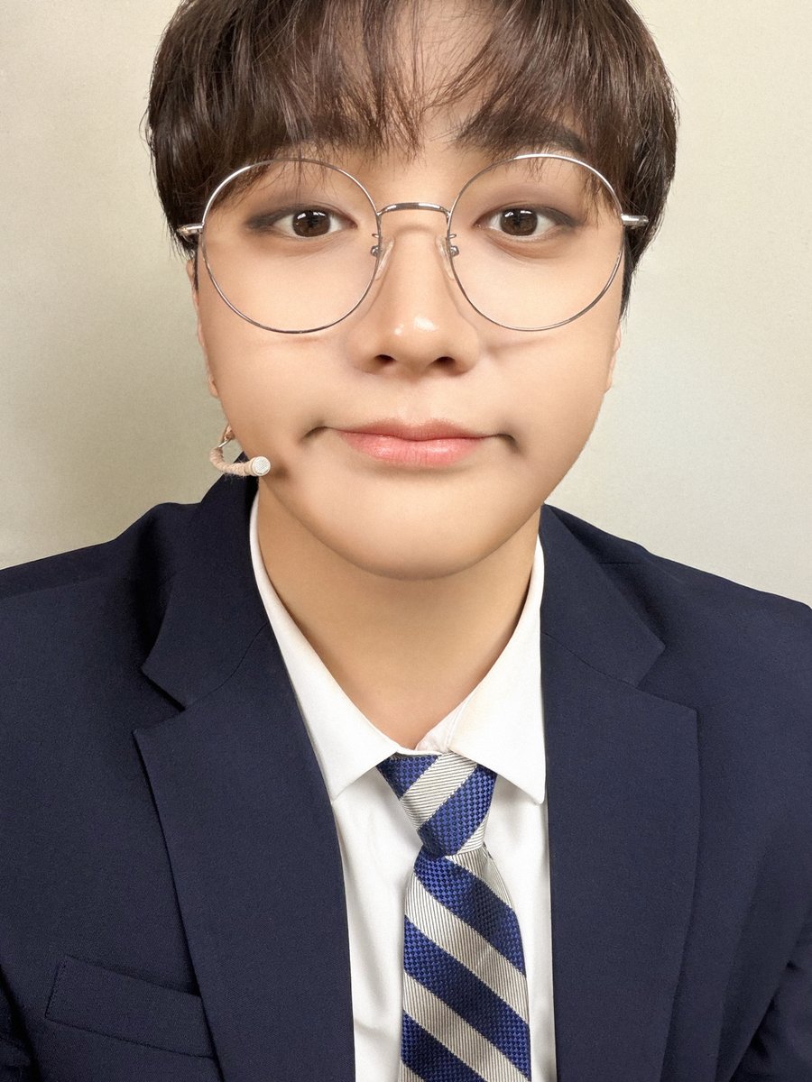 홍주찬(HONG JOO CHAN) tweet media