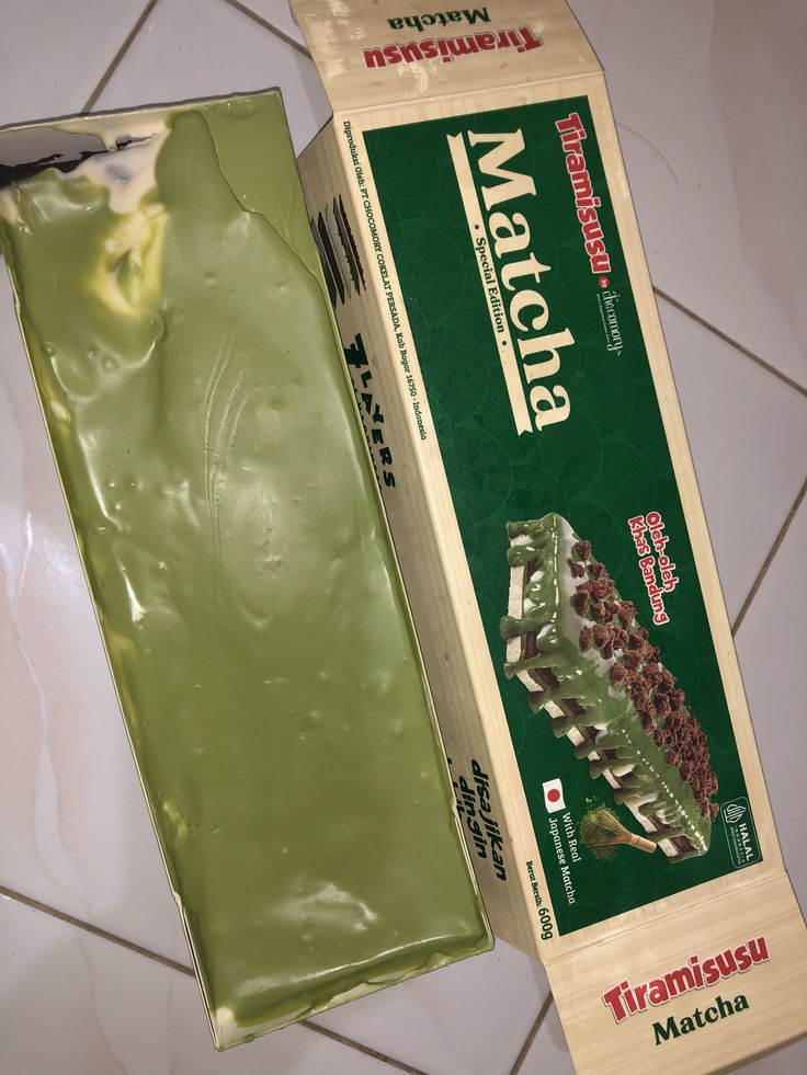 blacquixote's tweet photo. Edisi ngeborong tokonya check!! 

Malam ini mau mukbang bareng si garang dan si dino.. Hahaha https://t.co/ZrCdqqlbSX