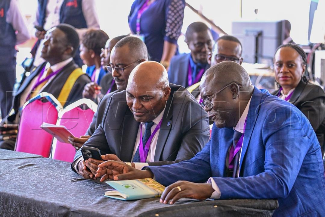 newvisionwire's tweet photo. 📸 UPDATE: One ballot has been declared invalid in the Speakership election at Kololo Ceremonial Grounds after an MP marked both Jacob Oboth-Oboth and Thomas Tayebwa on the same ballot paper.

Counting is ongoing, with votes being tallied in full view of Members of Parliament.

#12thParliamentStarts | #VisionUpdates
