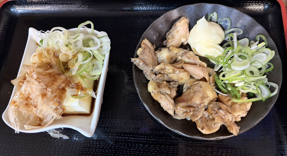 GunGunchang's tweet photo. お手軽えきめんや😇
相変わらず安くて好き😊

うめーなー😃 https://t.co/IjeiJyOXXo