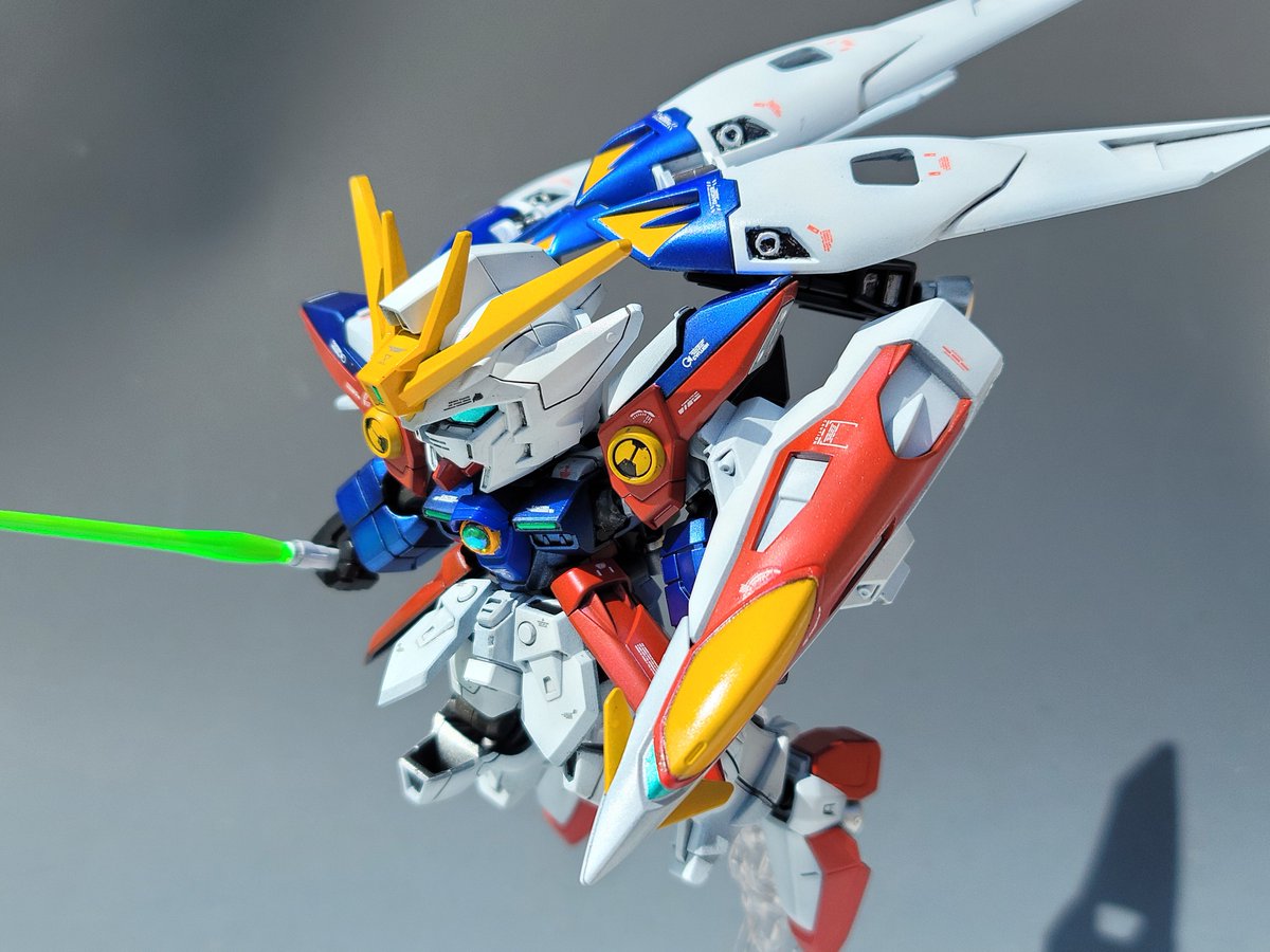 digouter08's tweet photo. ウイングガンダムゼロ、完成しました！

ブロックロス×EXスタンダード×HGACの各ウイングゼロを使ったミキシングによるSD作品です

近年Gジェネ風の体型とバインダーの可動域を拡張し、自分の理想のゼロが完成しました

もう、むちゃくちゃにカッコイイので見て！✨✨
 #ガンプラ
 #SDガンダム https://t.co/GS6mQxyl2i