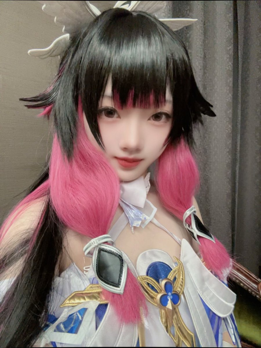 クロネ tweet media