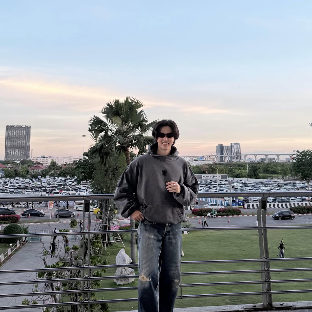 LukeMickPH's tweet photo. 📷 052526 Mickmetas Instagram Post Update

🏙

#Mickmetas
#LukeMick
#LukeMickPh https://t.co/vGjipv9Dg6