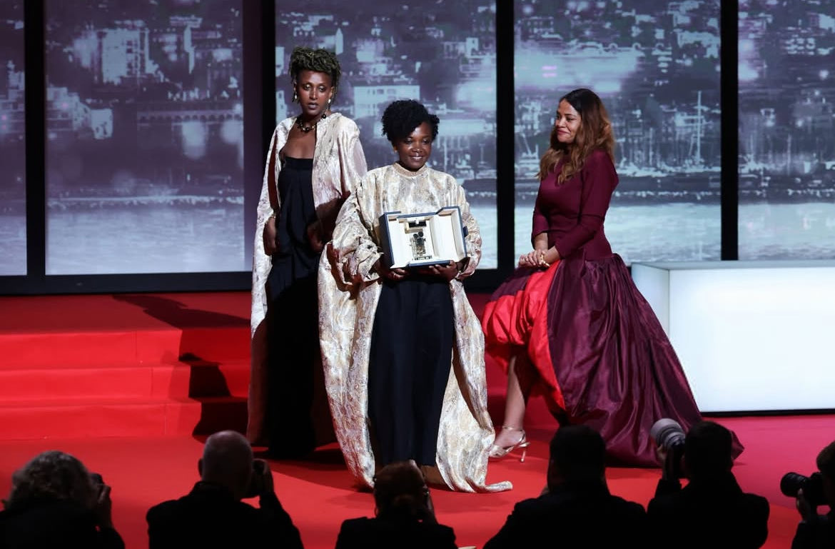 durbanfilmmart's tweet photo. Congratulations to #DFMIAlumni Ben’Imana by Marie-Clementine Dusabejambo for winning the Caméra d’Or @Festival_Cannes 🎬🏆

We celebrate this remarkable milestone and the continued global impact of African storytelling. ✨

#Cannes2026 #AfricanCinema #DFMIAlumni https://t.co/GM0lbclXMR