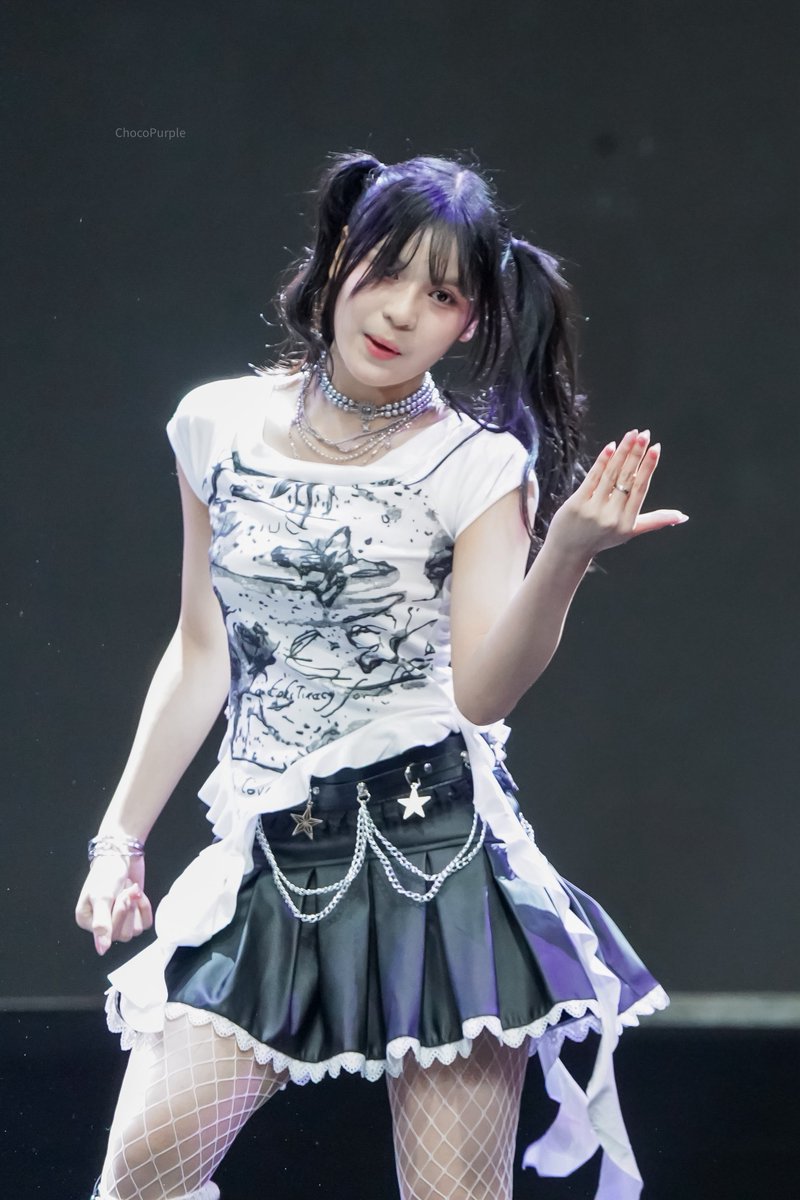 Post by chocopurple on X: Trisha