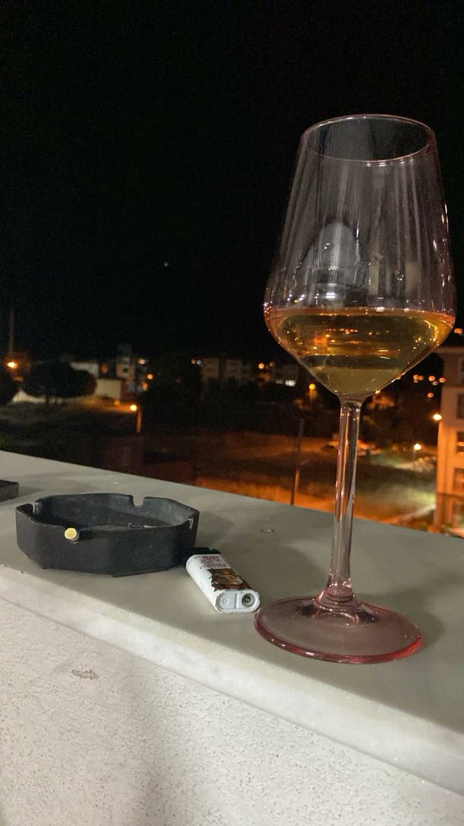 Gül Yılmaz 52 tweet media