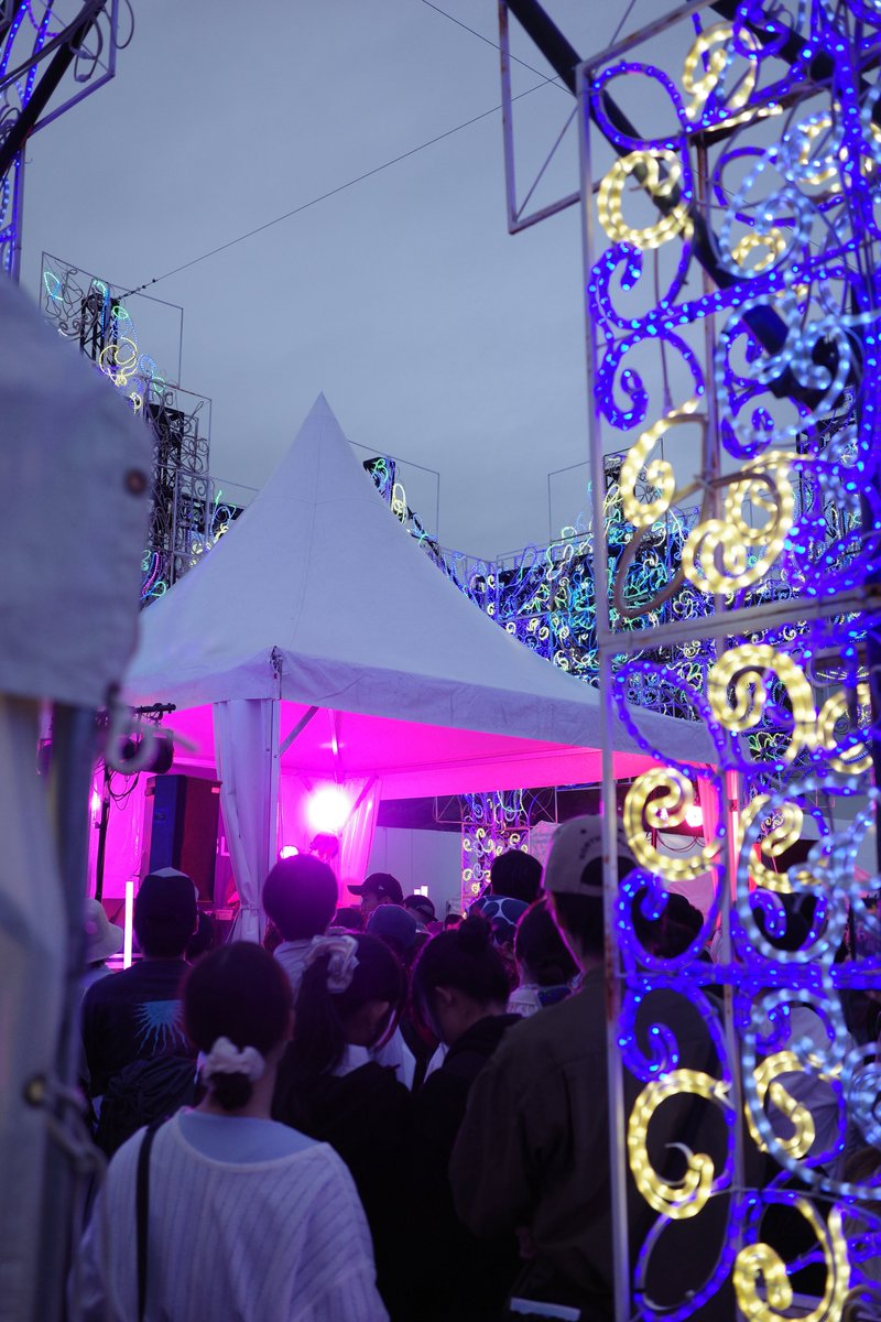 _srpy_'s tweet photo. 私にとってはいつまでも、特別でだいすきな空間。また来年会おうね
#森道市場2026 https://t.co/qEBHTDyGD6