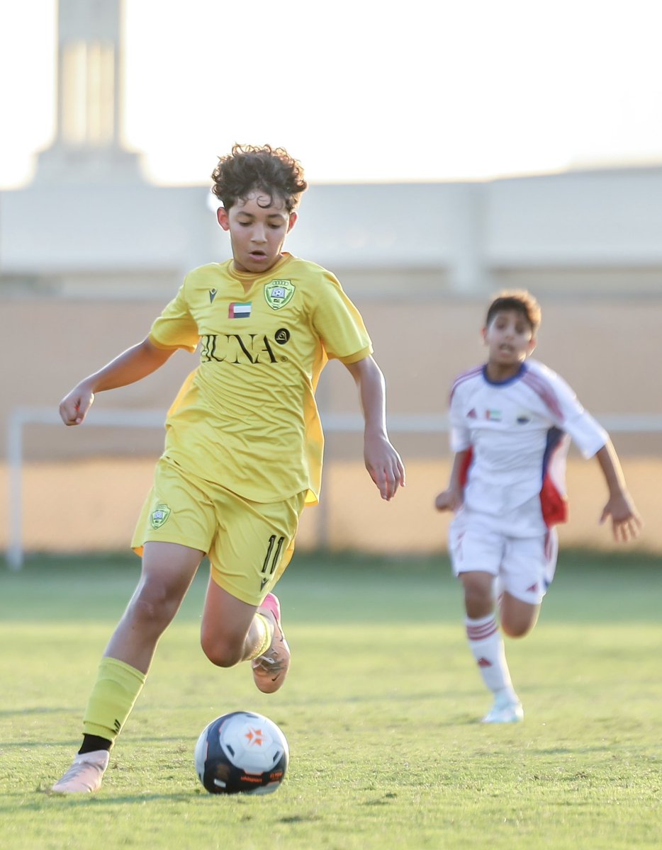 AlWaslAC's tweet photo. 📸| الوصل 6-1 الشارقة ⚽️
دوري الامارات تحت 13 عام 🏆

AlWasl 6-1 Sharjah
U13 | UAEFA LEAGUE 

🟡 #أكاديمية_الوصل | #AlWaslAcademy https://t.co/FpbR7kdsHO