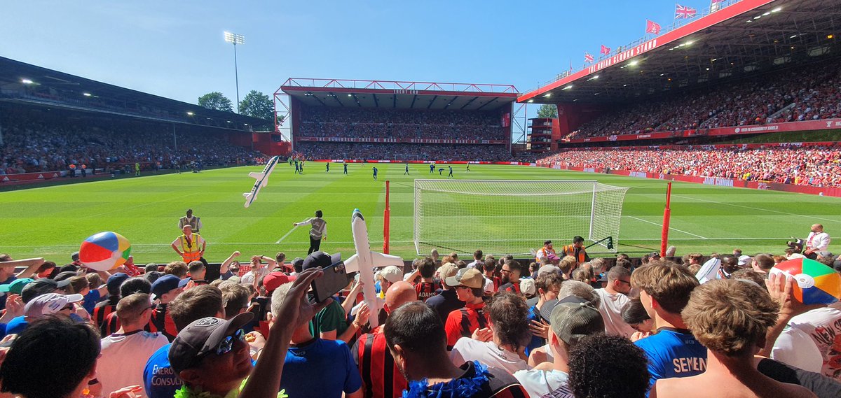 studunn21's tweet photo. One final football away day of the season with youngest son to Nottingham Forest against Bournemouth. A first visit to City Ground since League Cup trip with Shrewsbury in 2017 - Shaun Whalley and Jason Cummings both on scoresheet that night. It was much, much warmer yesterday! https://t.co/2S99MUkVgl