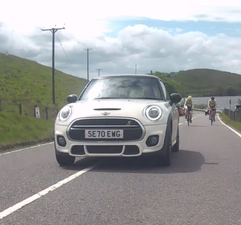 cyclingglasgow1's tweet photo. There is always one #Closepass #upride SE70 EWG https://t.co/arKDDM2kxf
