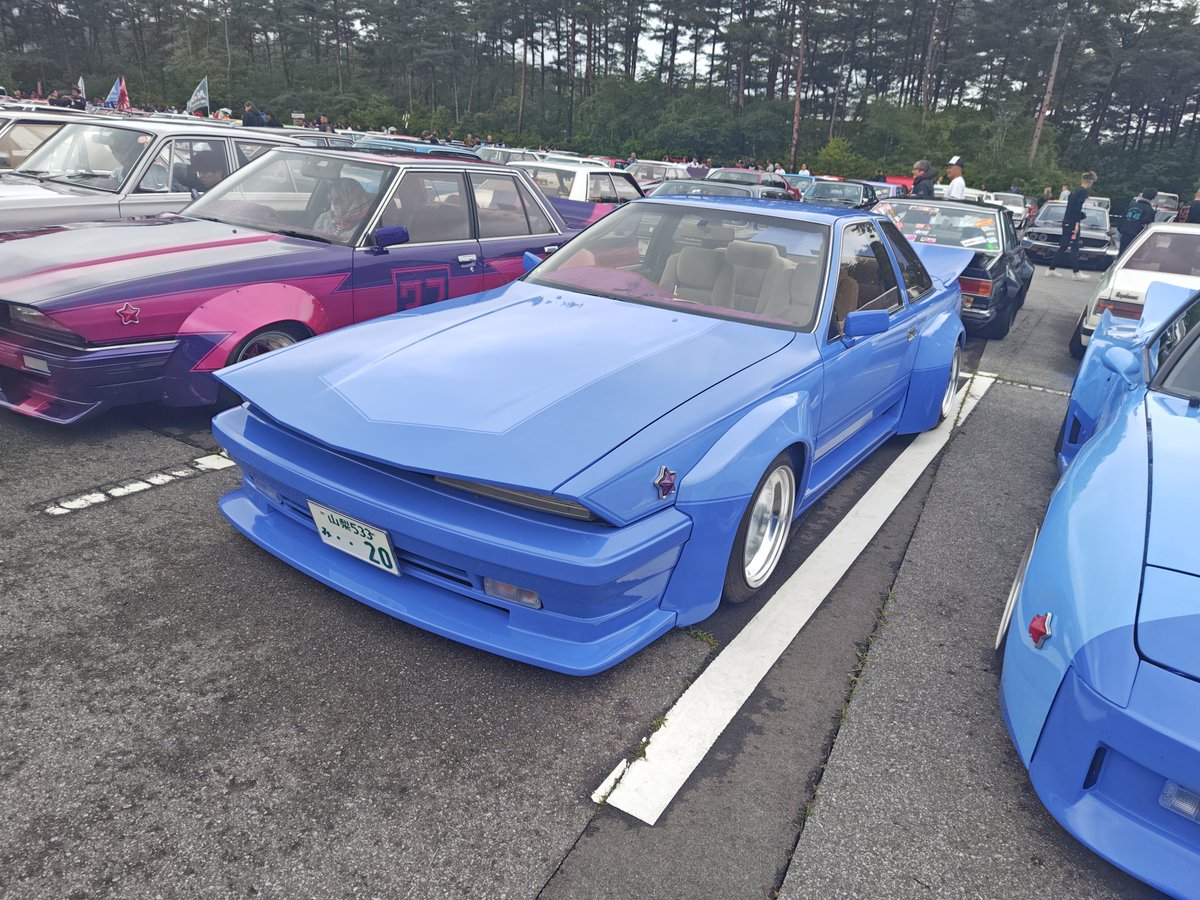 00tomo's tweet photo. 東海★旧車ミーティング
#街道レーサー https://t.co/obPhixHWPE