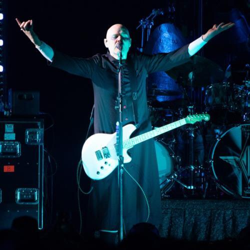Music-News.com tweet media