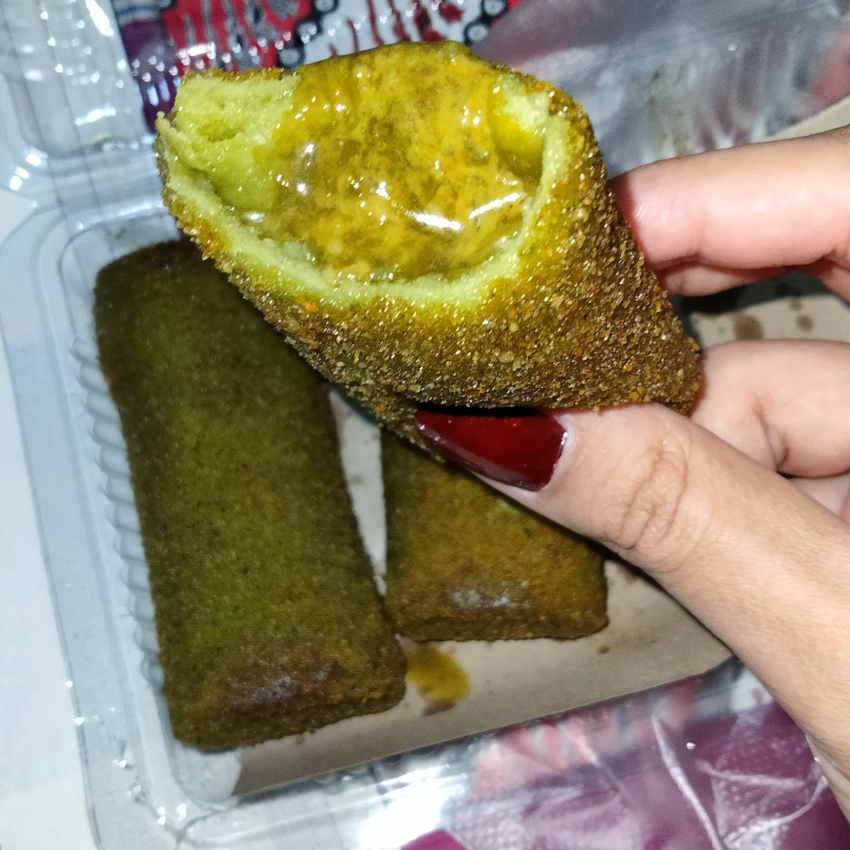 tan 🦕 tweet media