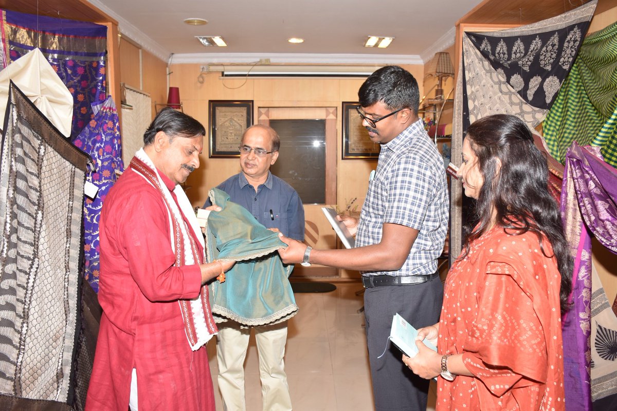 Central Silk Board Ministry of Textiles tweet media