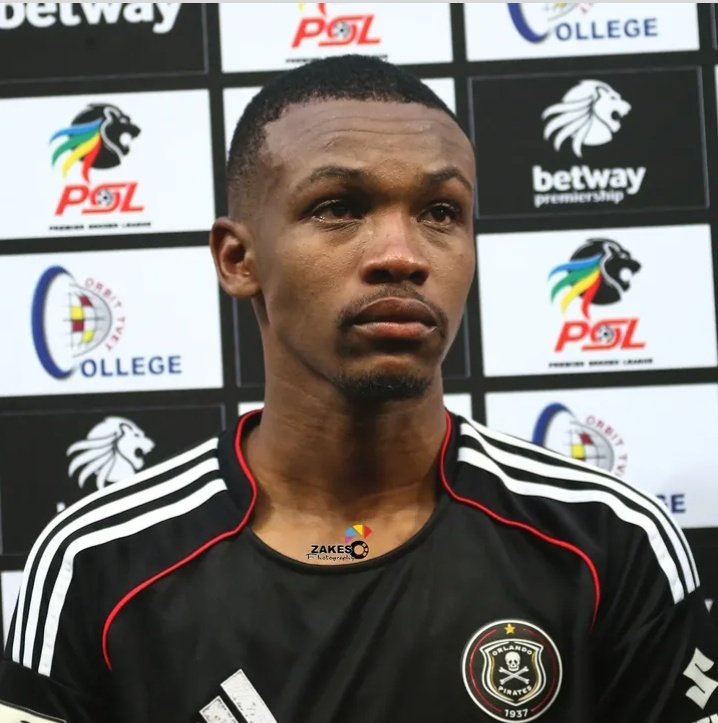 AlwandeMgingqi1's tweet photo. First player to win the league with just 1 game, and deliver a MOTM performance 👏🙌🔥🔥🔥 https://t.co/4Amh6TIRqn