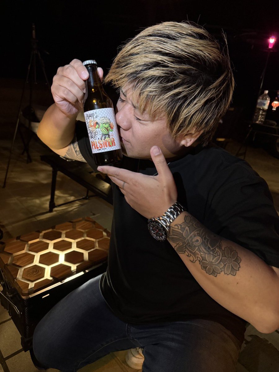 publichousecalm's tweet photo. 当店で飲めます！

BreakingDown 岡くんとのコラボレーションとして仕込んだ
「打撃PILSNER」🍺
テーマは、派手さではなく“飲み続け��れる強さ”👊

皆様、飲みに来て下さい🍻

 #クラフトビール  #岡康平 くん  #庄内通  #名古屋市西区  #ハンバーガー  #アサイーボウル https://t.co/wh5NwAdKwG
