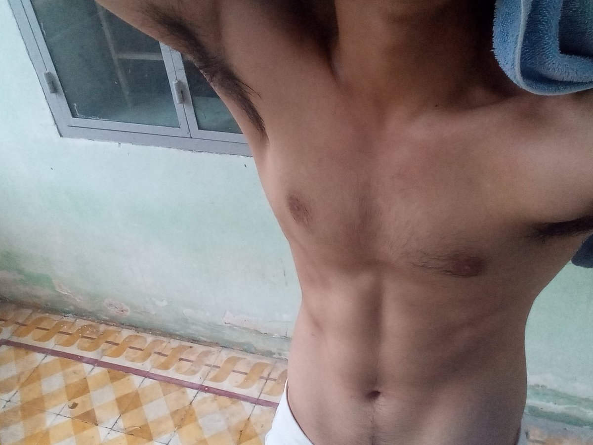 thit755891's tweet photo. Ướt nhẹp lun ròii https://t.co/fVolXkdv0W